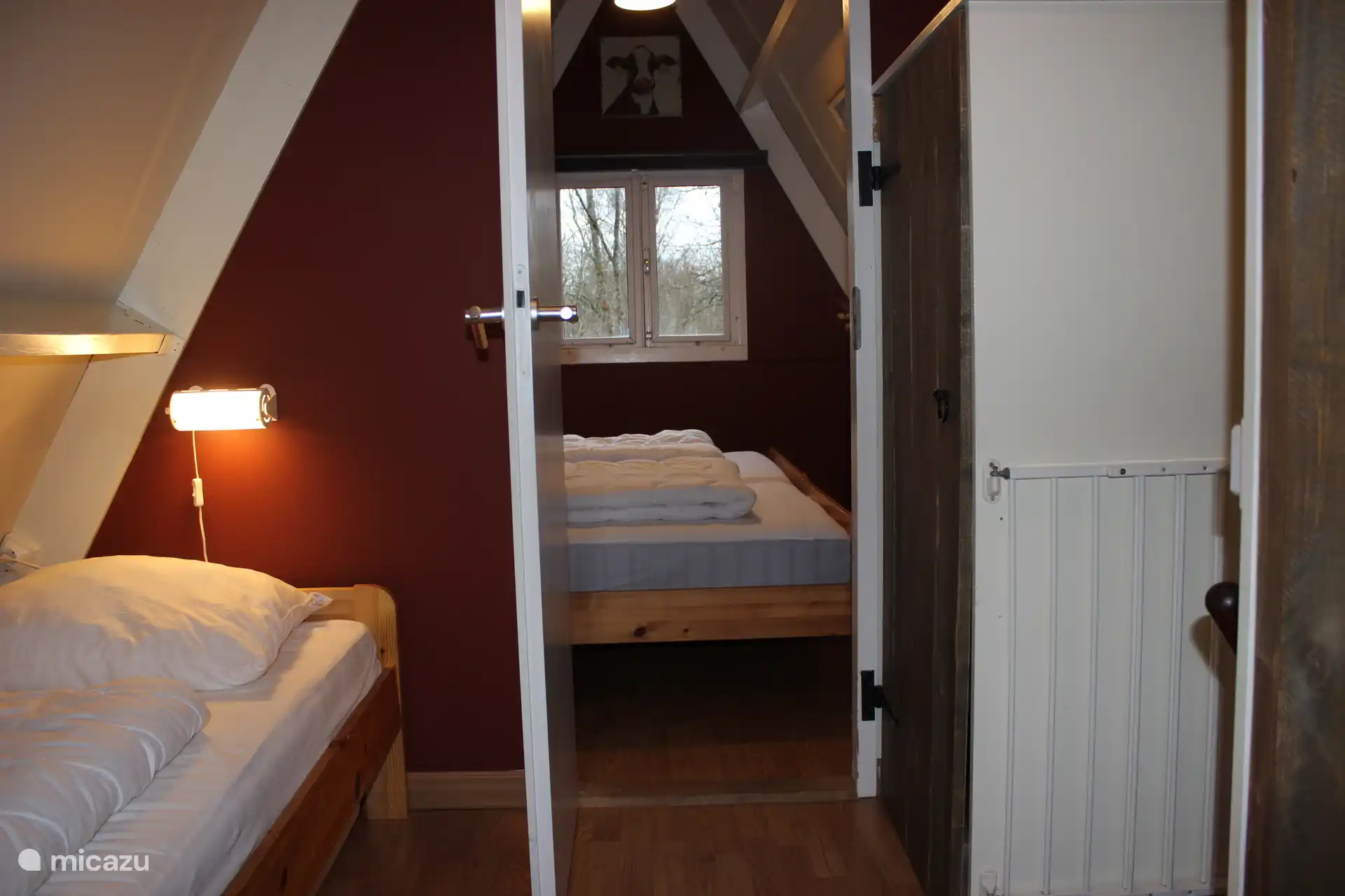 Zusätzlicher Schlafplatz auf dem Treppenabsatz