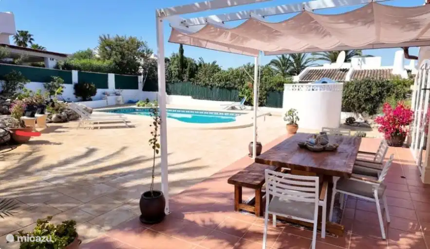 terrace from main entrance