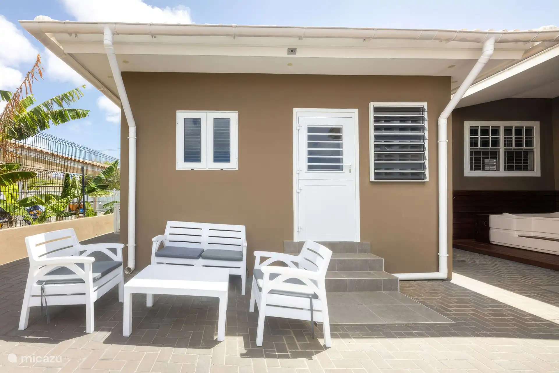 Parte trasera de Casa Jade 