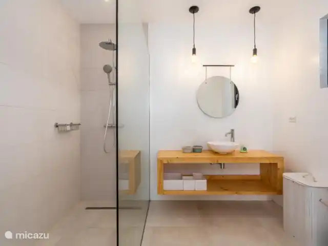 Villa Coastal Bliss en Jan Thiel en Curazao, Banda Arriba (este), Vista Royal - villa Baño privado en el dormitorio 4