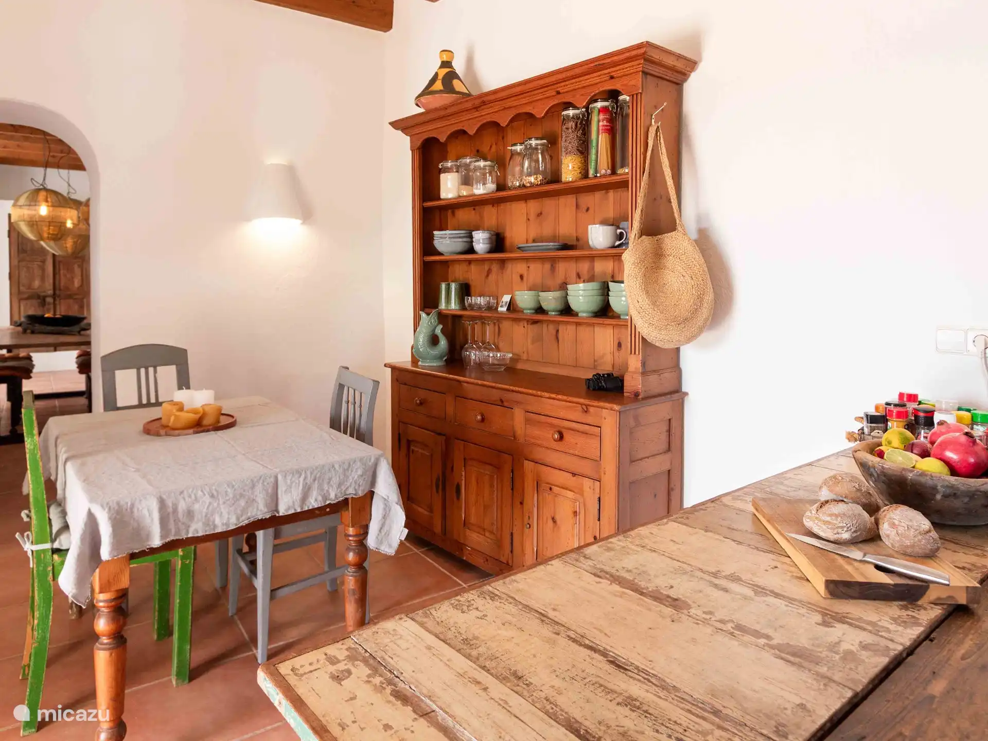 Finca Jabali - Landelijke keuken, volledig uitgerust met eetruimte.