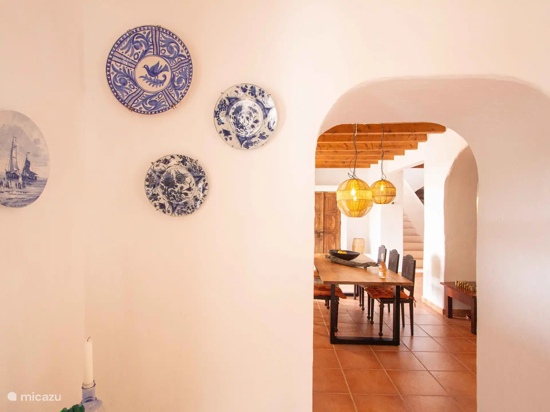 Finca Jabali - Keuken bij de beneden leefruimte. 