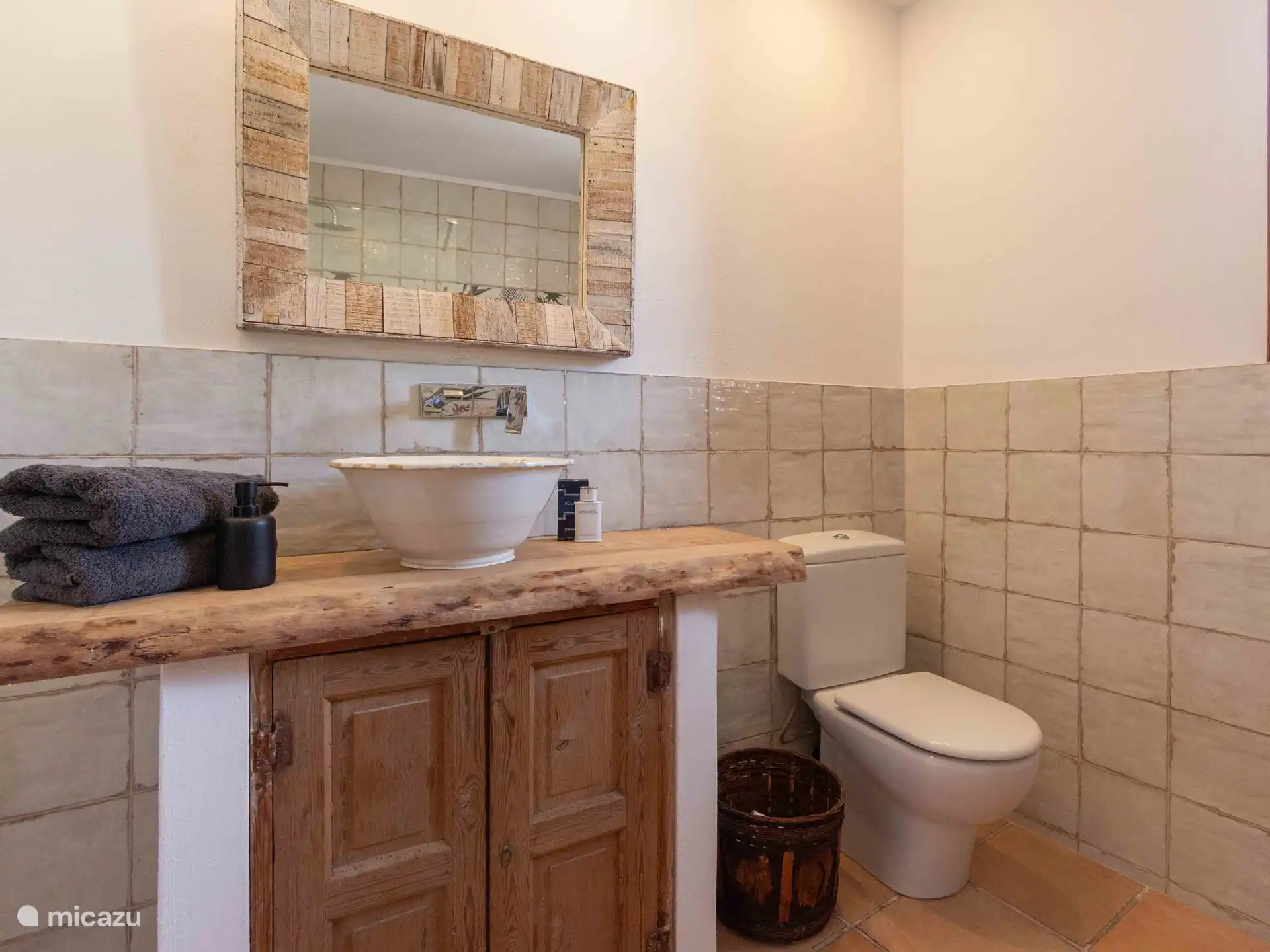 Finca Jabali - En suite badkamer bij de Hauptschlafzimmer.