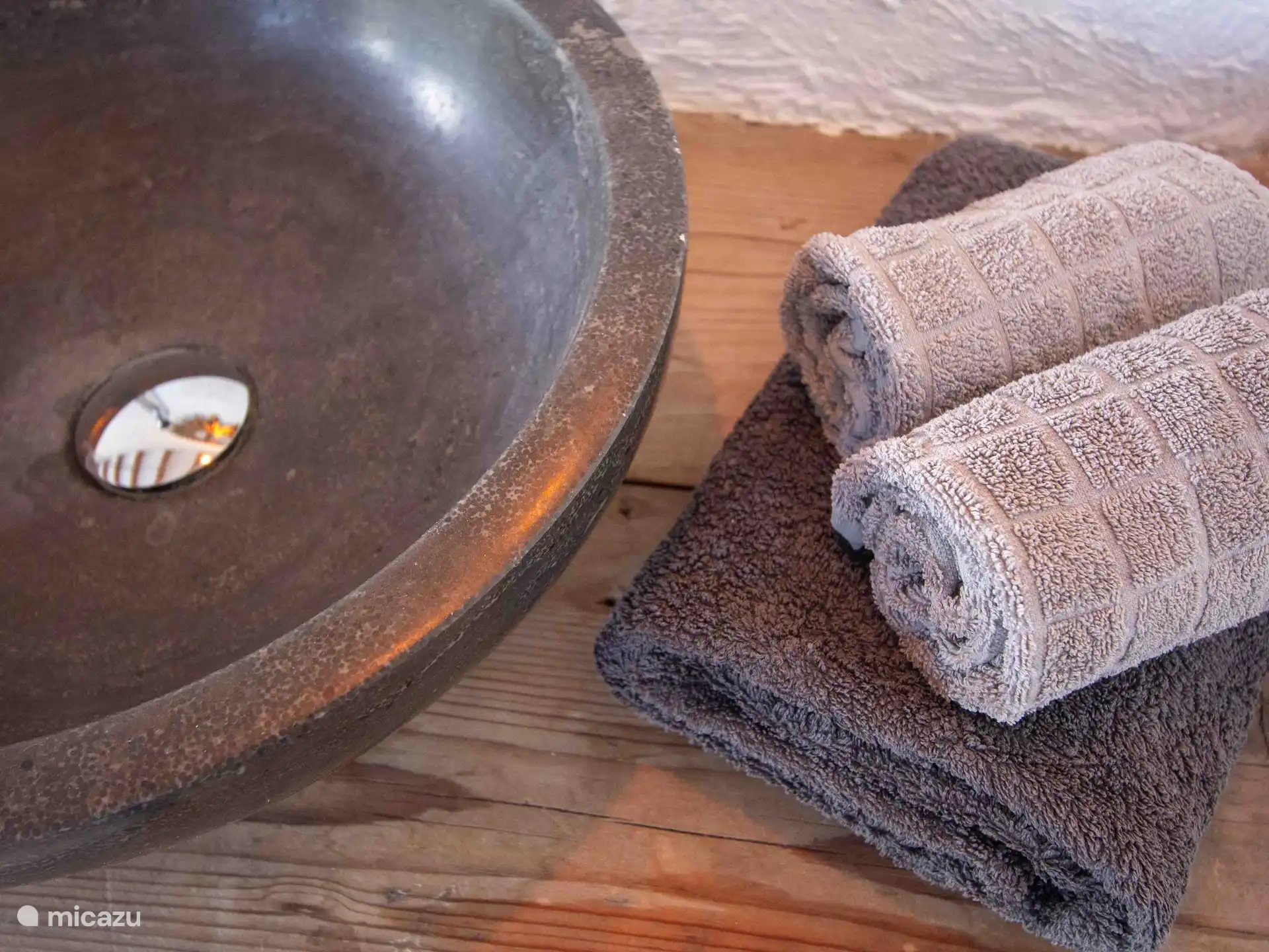 Finca Jabali - Vierde aparte slaapkamer met badkamer - Studio Los Pinos