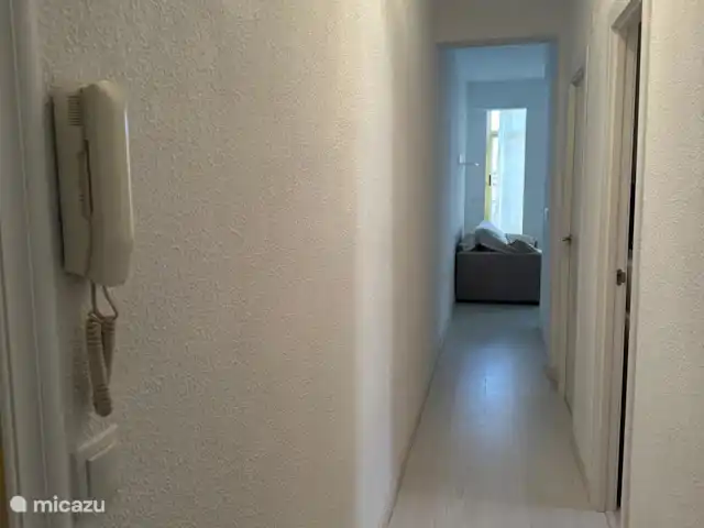 Cala V en España, Costa Blanca, Santa Pola - apartamento Corredor de distribución