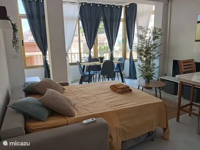 Cala V en España, Costa Blanca, Santa Pola - apartamento Sofá cama Sala de estar