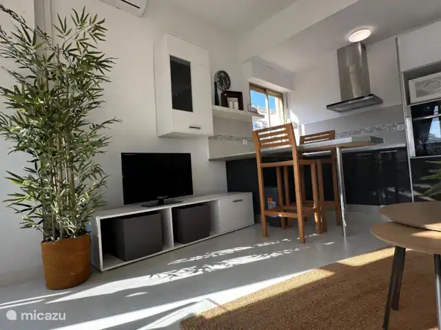 Cala V en España, Costa Blanca, Santa Pola - apartamento Comedor