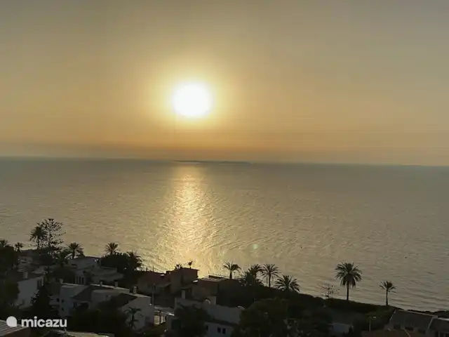 Cala V en España, Costa Blanca, Santa Pola - apartamento Amanecer en el este de la ciudad
