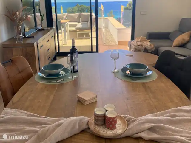Appartement Plage Vista Torres  | Espagne, Costa Blanca, Villajoyosa - appartement Beach Apartment Vista Torres - Leefruimte met eettafel met toegang tot terras.