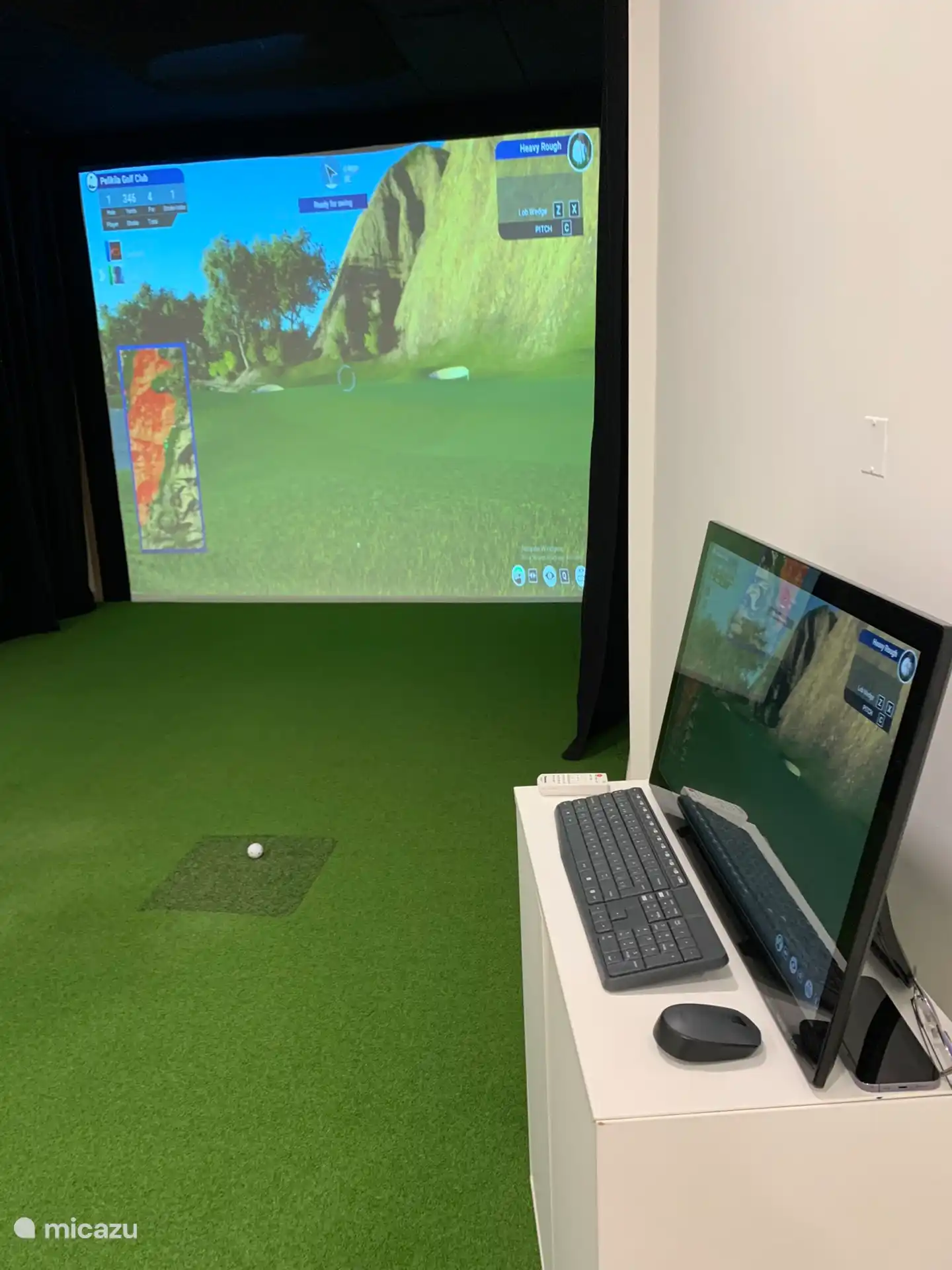 Golfsimulator für einen regnerischen Tag oder immer dann, wenn Sie einfach nicht genug bekommen können