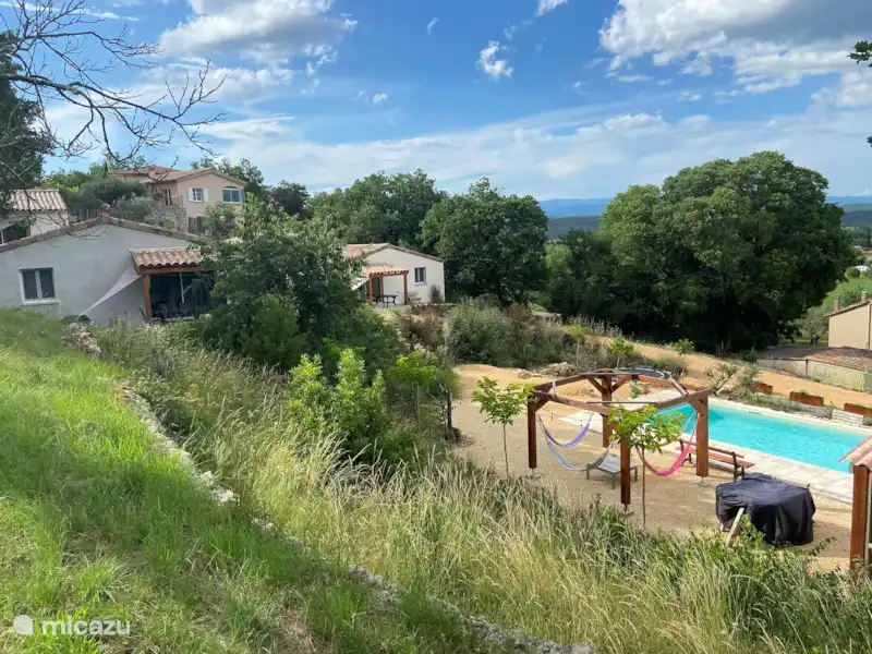 Le Quartier - France Gall en Francia, Ardecha, Banne-Pigère - Casa rural / Cabaña Le Quartier - France Gall en Francia, Ardecha, Banne-Pigère - Casa rural / Cabaña