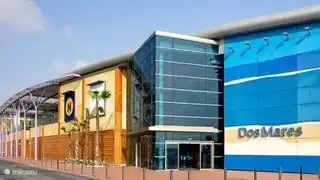 Centre commercial DOS Mares à 5 min en voiture