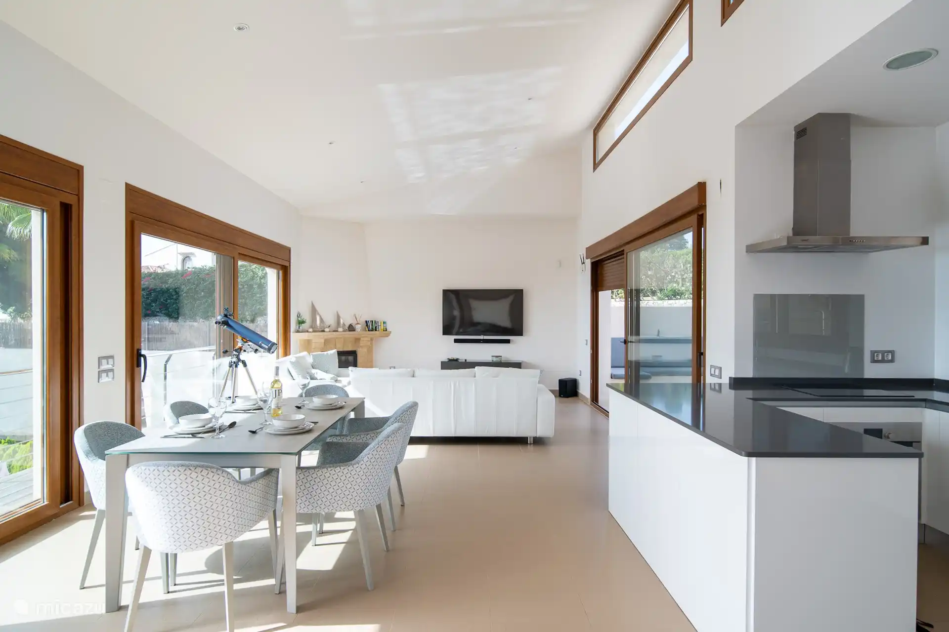 Offene Küche / Esszimmer