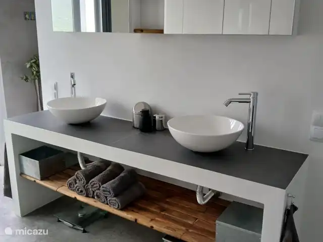 Villa Jeeco | Grèce, Crète, Milatos - villa Meuble de lavabo Chambre principale