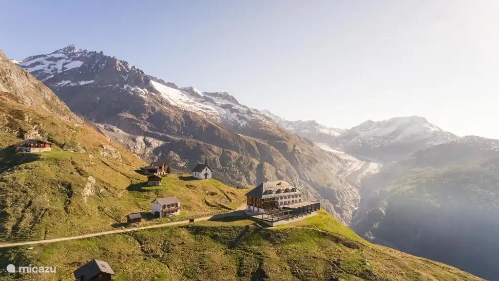 Belalp Hotel in summer, in winter you can ski here and enjoy the view of the Aletsch Glacier. 