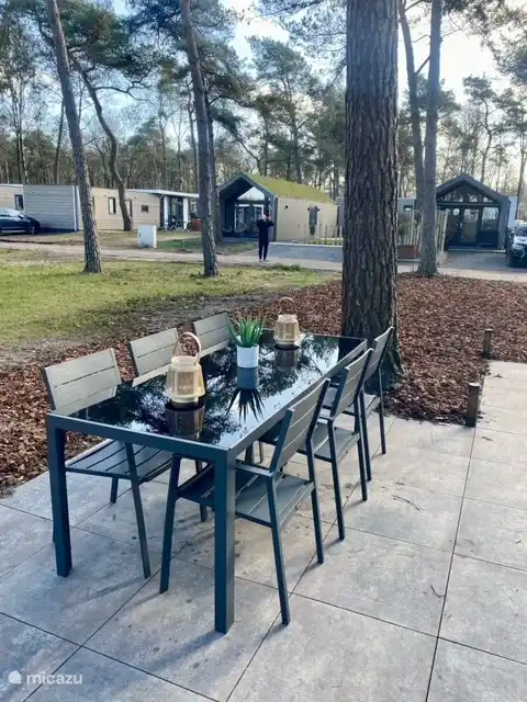 outdoor dining table 6 people