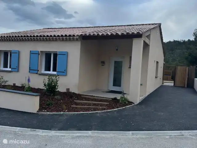 Deportes de montaña, Francia, Alpes de Alta Provenza, Castellane, villa La Maison Myrtille
