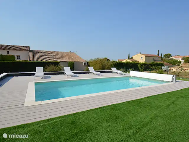 Maison Xiano - Rasteau Mont Ventoux | France, Vaucluse, Rasteau - maison de vacances Piscine avec vue frontale