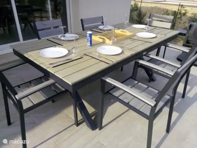 Maison Xiano - Rasteau Mont Ventoux | France, Vaucluse, Rasteau - maison de vacances Table de terrasse pour 8 personnes