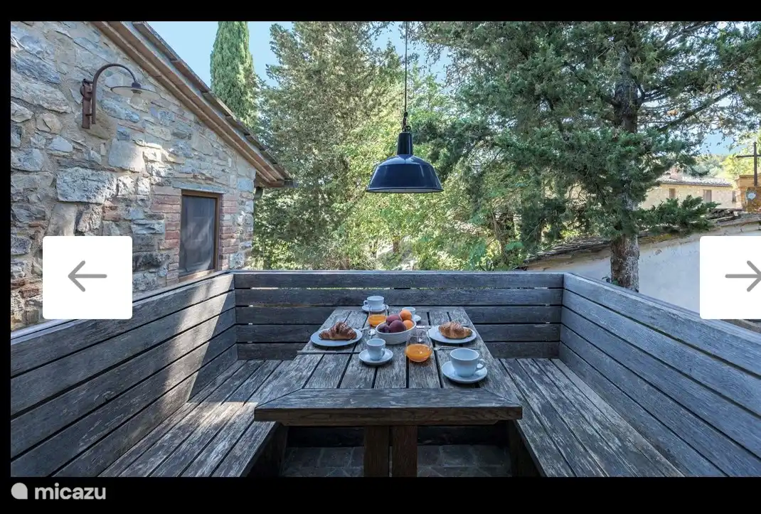 breakfast and/or dinner on the balcony 