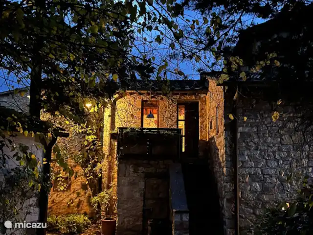 Location de Vacances Italie, Toscane, Gaiole in Chianti, appartement - Appartement Lippi la nuit.