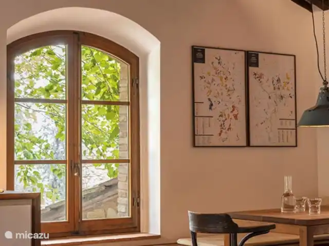 Location de Vacances Italie, Toscane, Gaiole in Chianti, appartement - Appartement Lippi fenêtre côté jardin