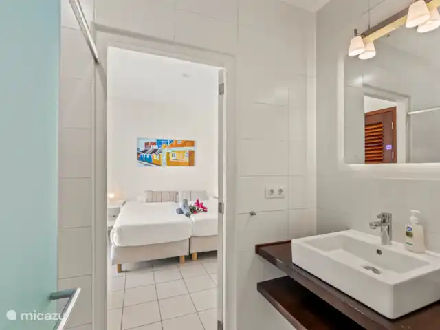 Ocean Pearl 12, BocaGentil | Curaçao, Banda Ariba (est), Jan Thiel - appartement Salle de bain partagée