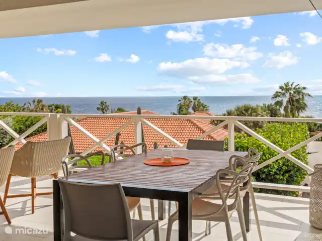 Ocean Pearl 12, BocaGentil | Curaçao, Banda Ariba (est), Jan Thiel - appartement Délicieux petit-déjeuner, déjeuner ou dîner.