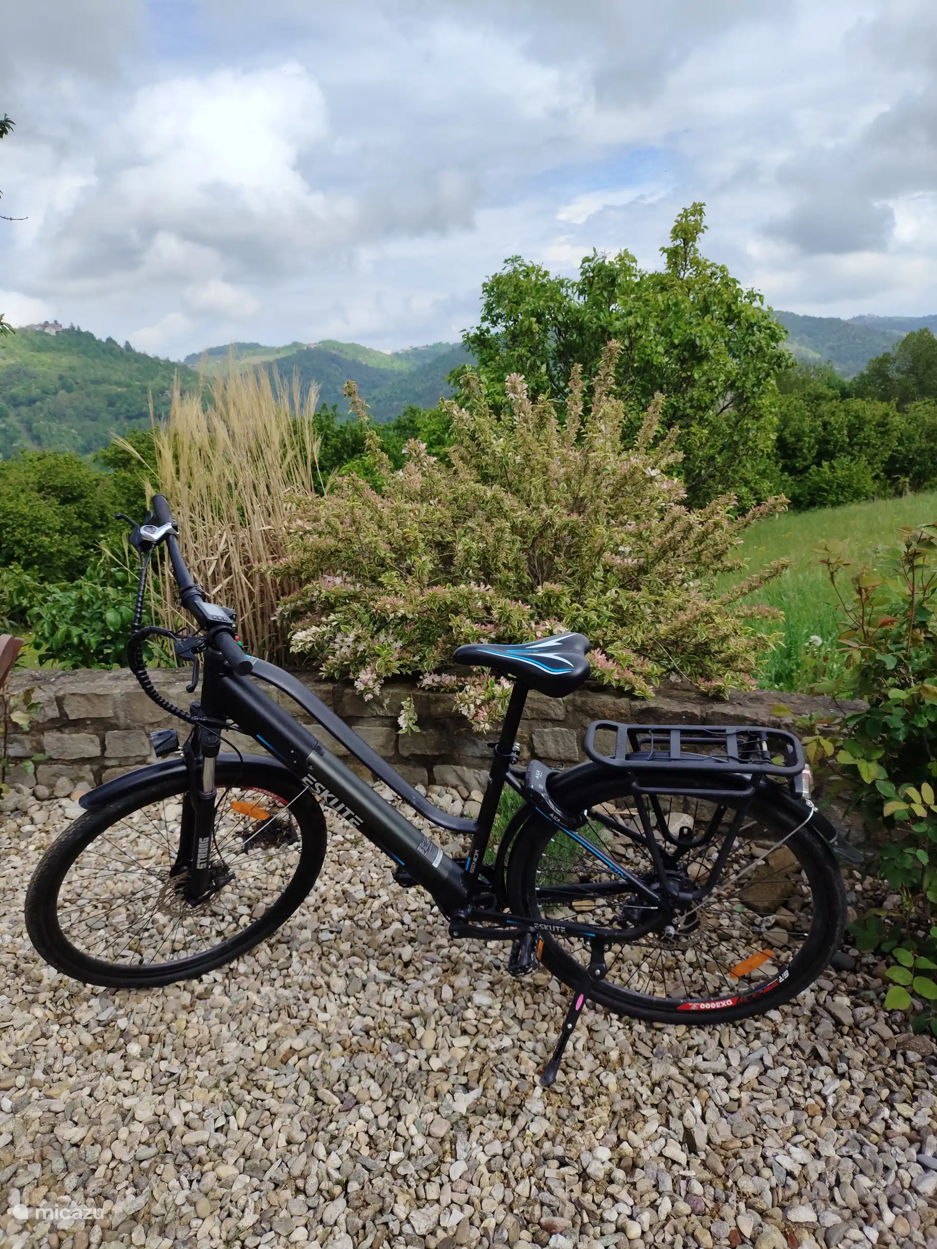 Vélo électrique disponible