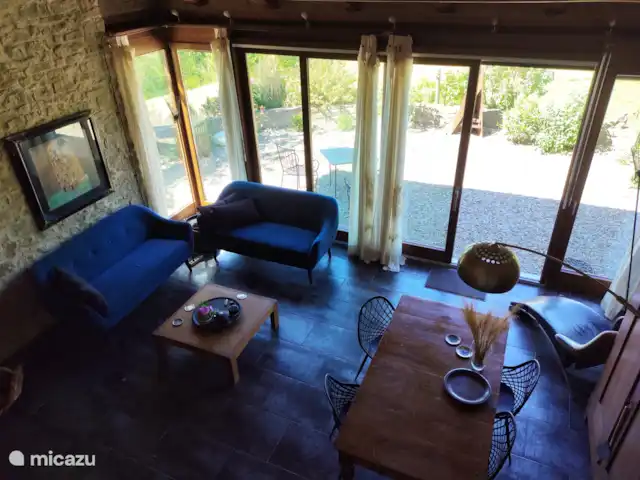 vakantiehuis huren in Italië, Piëmont, Niella Belbo – Vakantiehuis Casa Bella Nuova Woonkamer