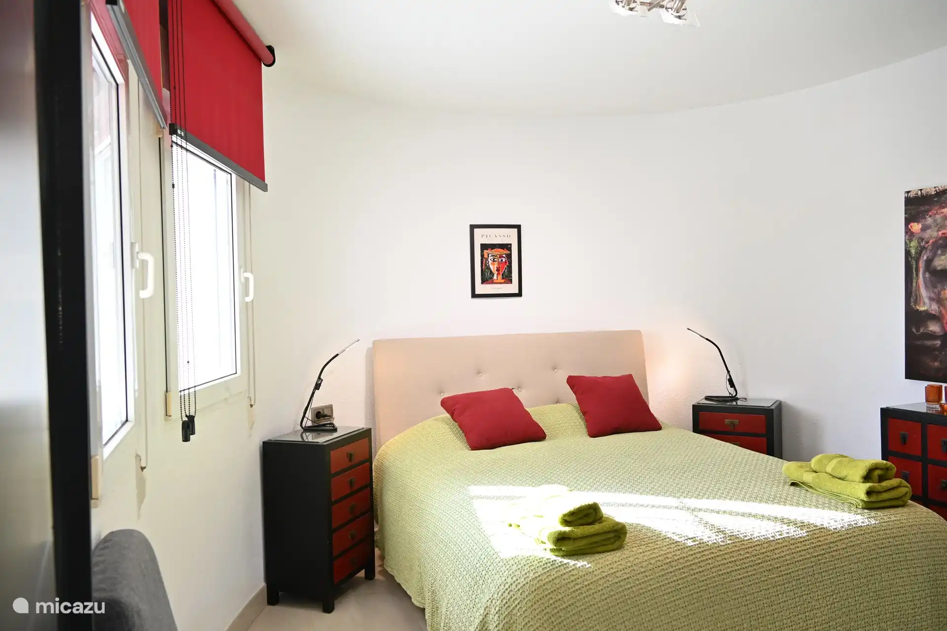 Schlafzimmer im Erdgeschoss mit eigenem Bad