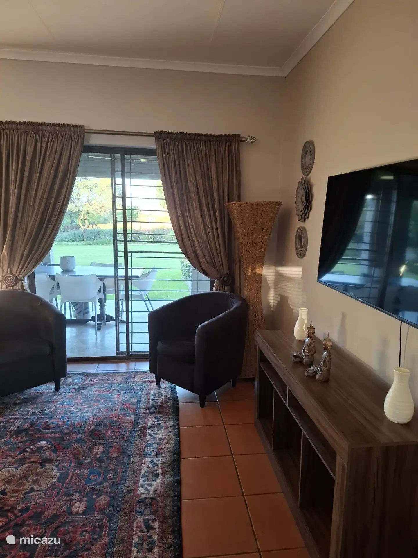 Sitting room and smart TV.