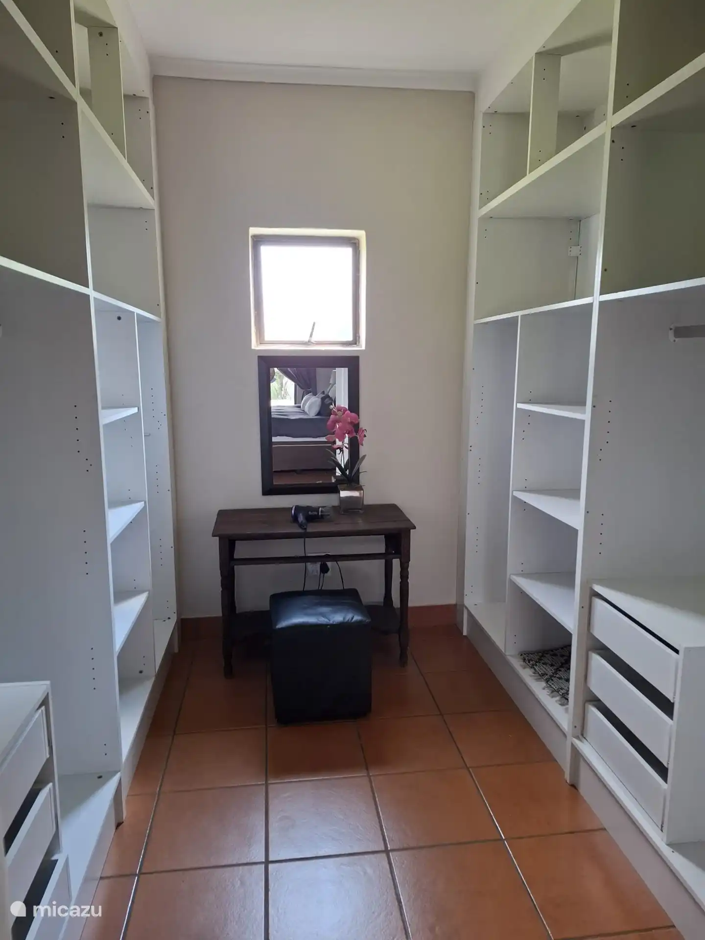 Main room walk in closet.