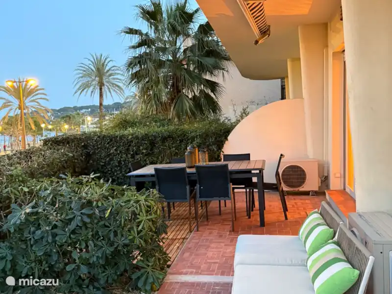 Appartement de luxe sur la plage | France, Côte d'Azur, Cap d'Antibes - Appartement Appartement de luxe sur la plage | France, Côte d'Azur, Cap d'Antibes - Appartement