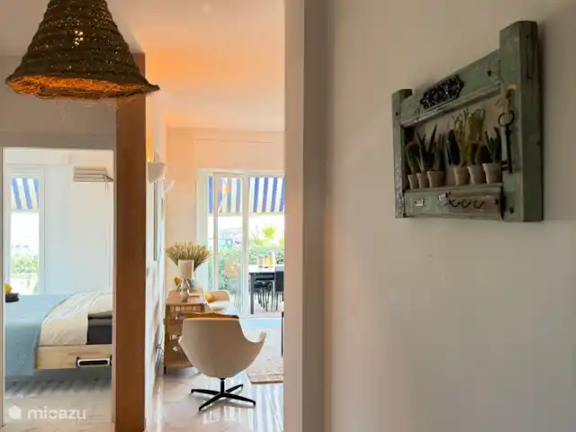 Appartement de luxe sur la plage | France, Côte d'Azur, Cap d'Antibes - appartement Salle avec œuvres d’art