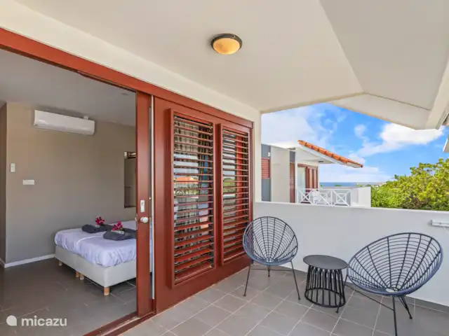 Ocean Pearl 4, BocaGentil | Curaçao, Banda Ariba (est), Jan Thiel - appartement Chambre avec terrasse privée