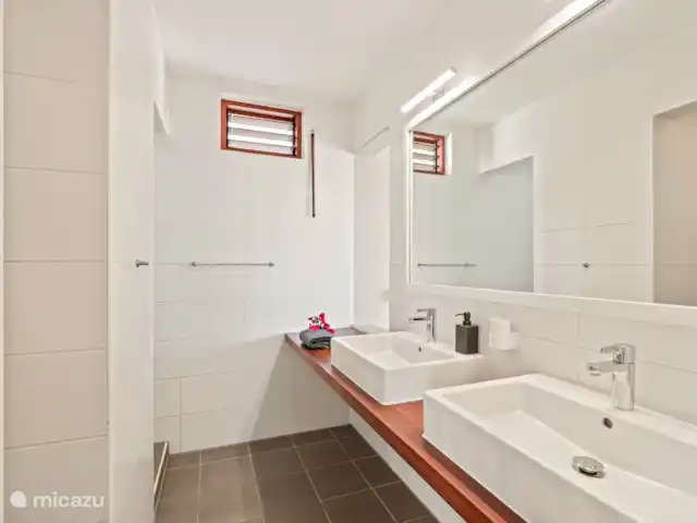 Ocean Pearl 4, BocaGentil | Curaçao, Banda Ariba (est), Jan Thiel - appartement Salle de Bains