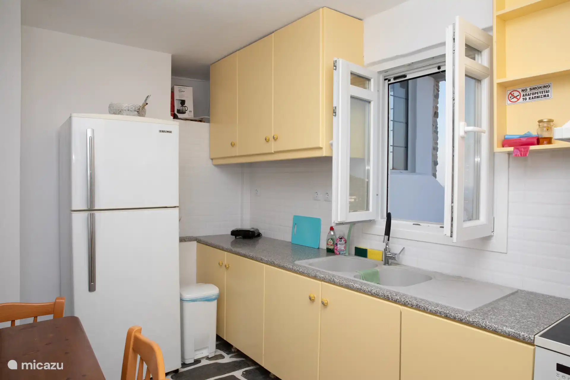 Kitchen with again a beautiful view