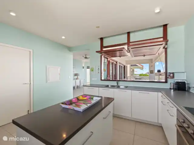 Ocean Breeze 3, BocaGentil huren in Curaçao, Banda Ariba (oost), Jan Thiel - appartement Open luxe keuken