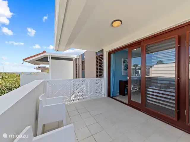 Ocean Breeze 3, BocaGentil huren in Curaçao, Banda Ariba (oost), Jan Thiel - appartement Slaapkamer met prive terras