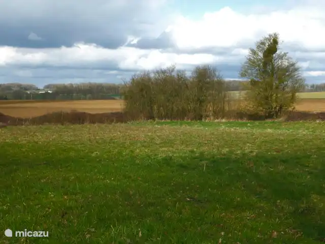 Location de Vacances France, Aisne, Aubenton, maison de vacances - La Bohème Beaucoup d’espace et vues panoramiques
