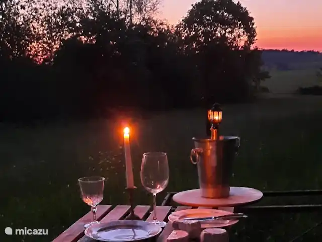 Location de Vacances France, Aisne, Aubenton, maison de vacances - La Bohème Profitez de la paix, de l’espace et de la beauté de la nature tous les soirs
