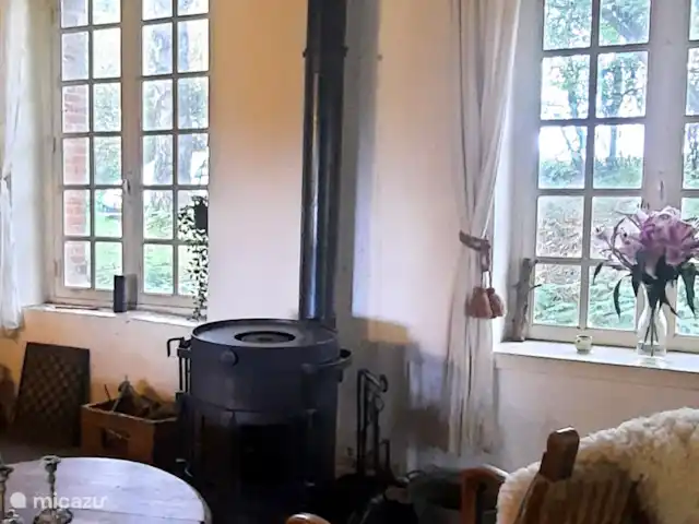 vakantiehuis huren in Frankrijk, Aisne, Aubenton – La Boheme gezellige houtkachel met voldoende hout voor de herfst en wintermaanden
