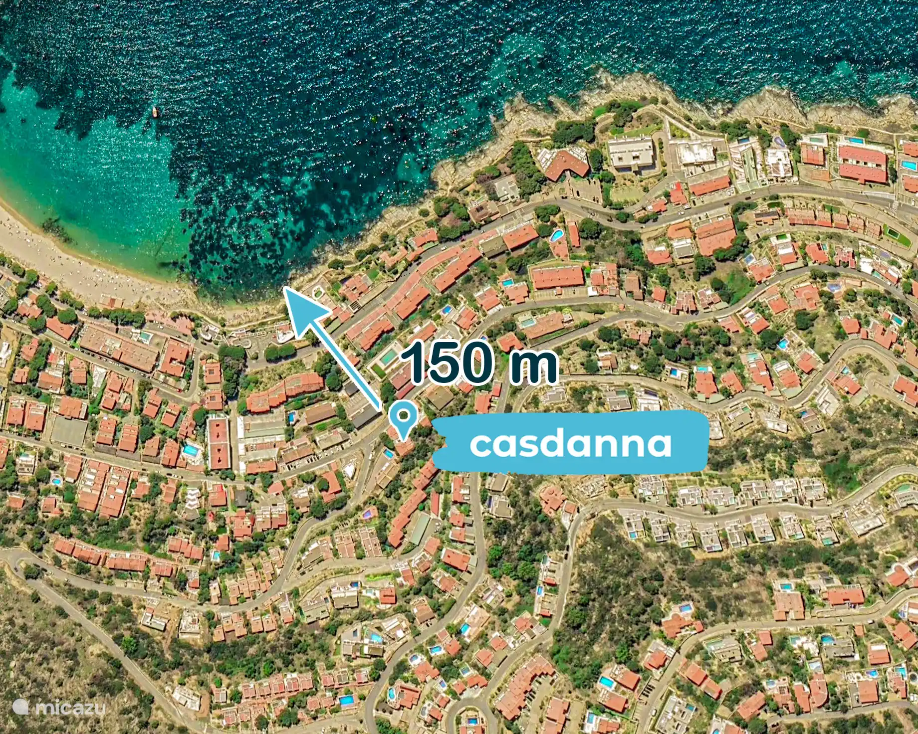 A 150 m de la playa