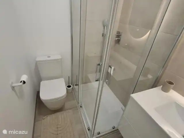 Location de Vacances Espagne, Costa Blanca, San Miguel de Salinas, appartement - Casa Eduardo Salle de bain avec grande douche