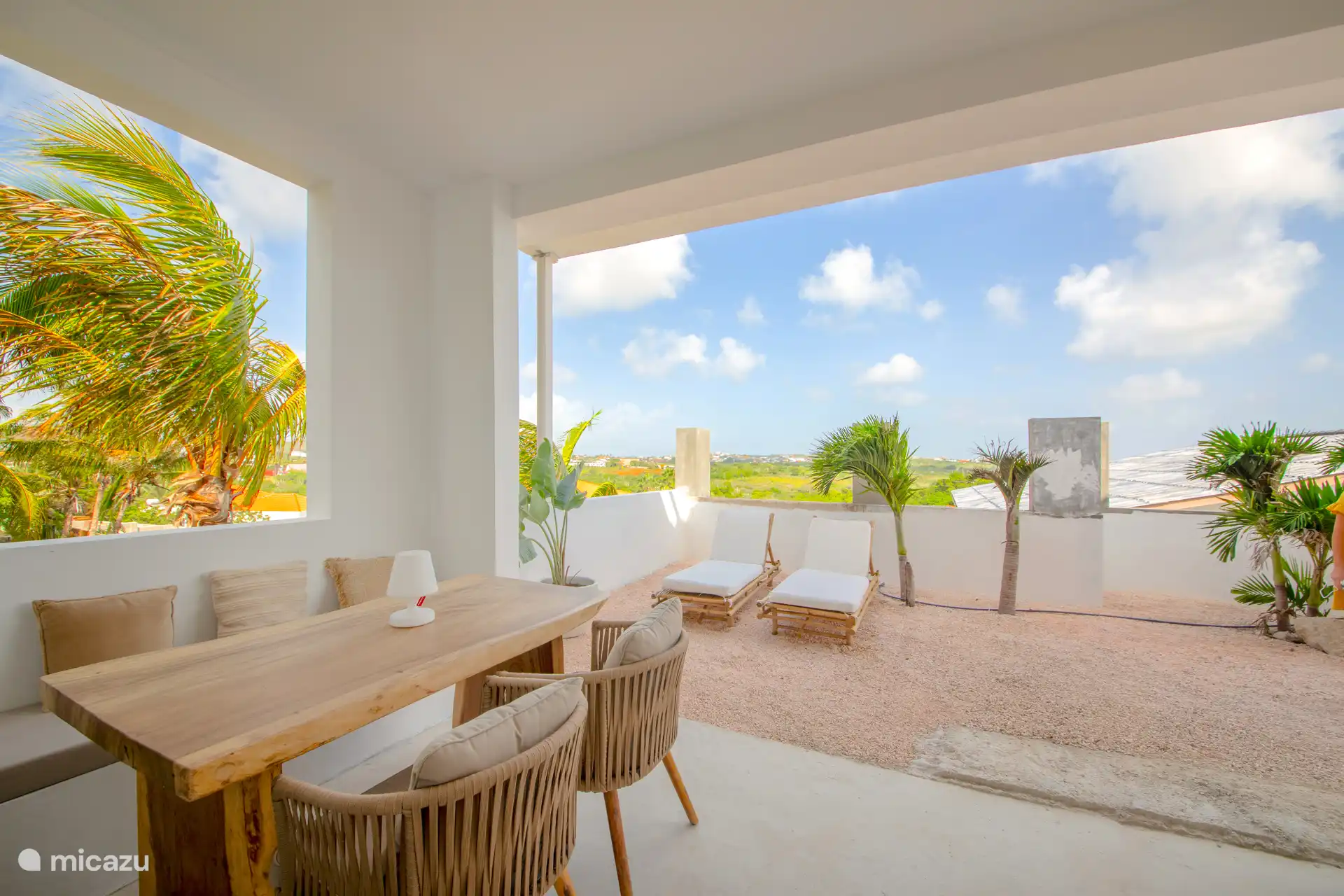 Prachtig uitzicht over de omgeving vanaf het prive terras