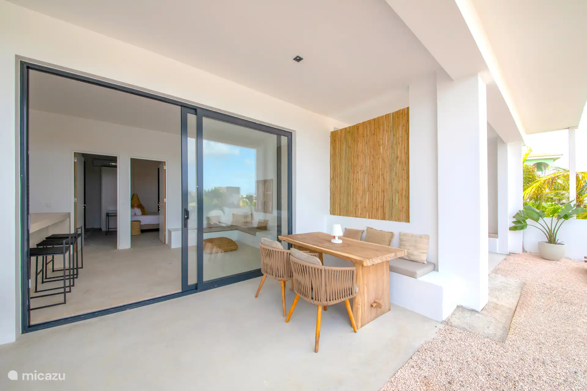 Dining table on the terrace