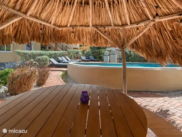 Vista del Sol, Jan Thiel | Curaçao, Banda Ariba (est), Jan Thiel - appartement Palapa au bord de la piscine