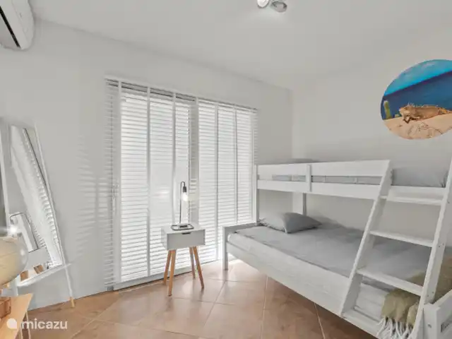 Vista del Sol, Jan Thiel | Curaçao, Banda Ariba (est), Jan Thiel - appartement Chambre d’enfants avec lit superposé 3 personnes