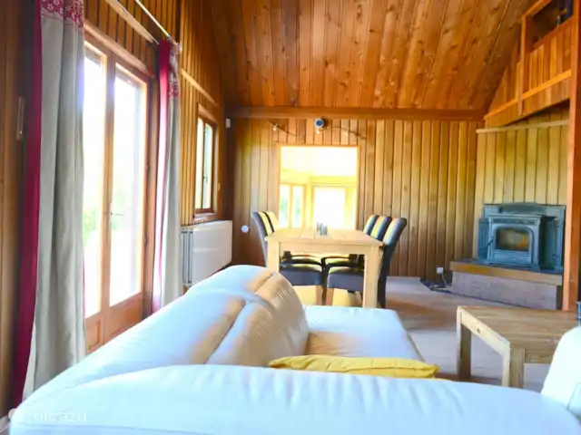 Maison Tournavaux | France, Ardennes françaises , Tournavaux - chalet Du salon confortable, vous avez une belle vue sur le jardin et les environs.
